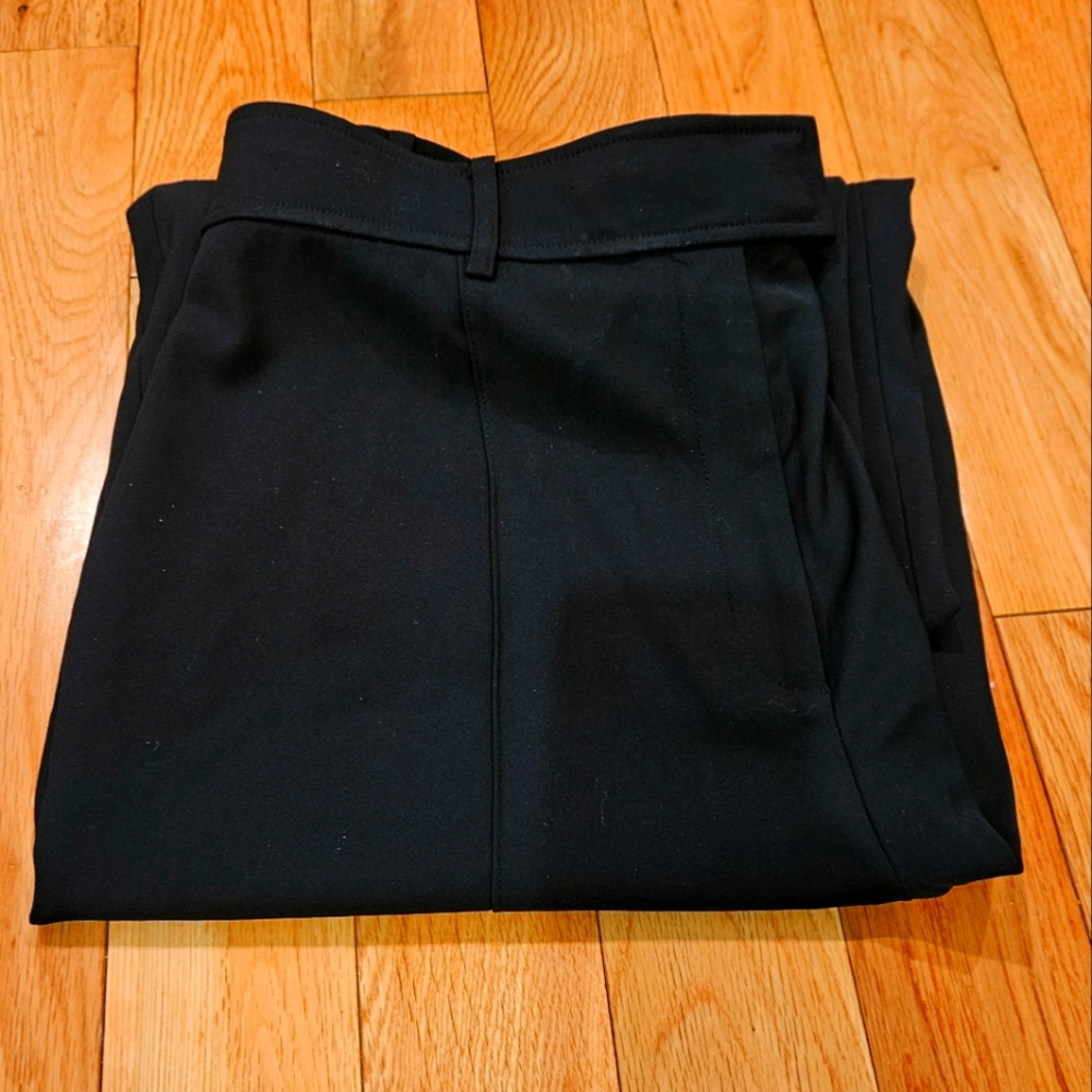 Ted Barker London Women's Slacks Size 4 (Fits like 6 or 8)
